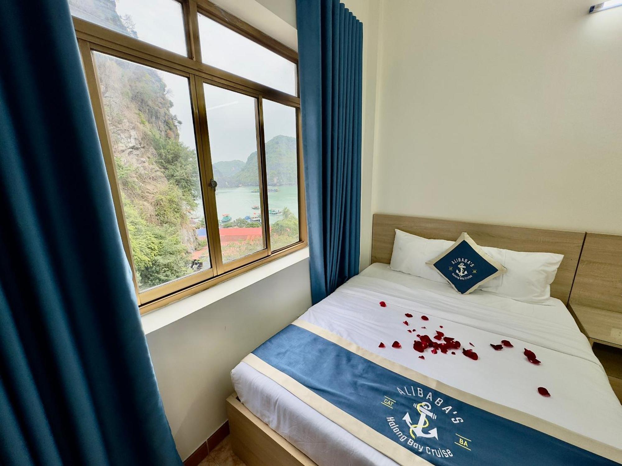 Cat Ba Plaza Hotel Dong Khe Sau Exteriör bild