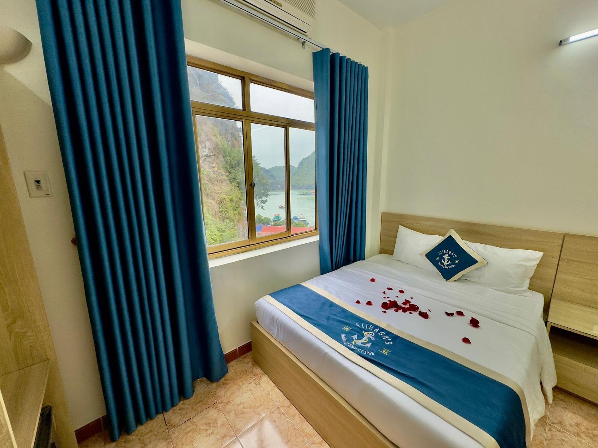 Cat Ba Plaza Hotel Dong Khe Sau Exteriör bild