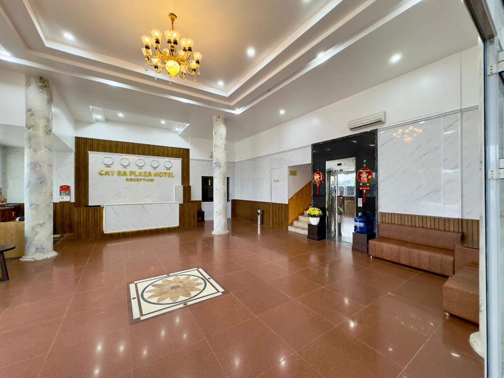 Cat Ba Plaza Hotel Dong Khe Sau Exteriör bild