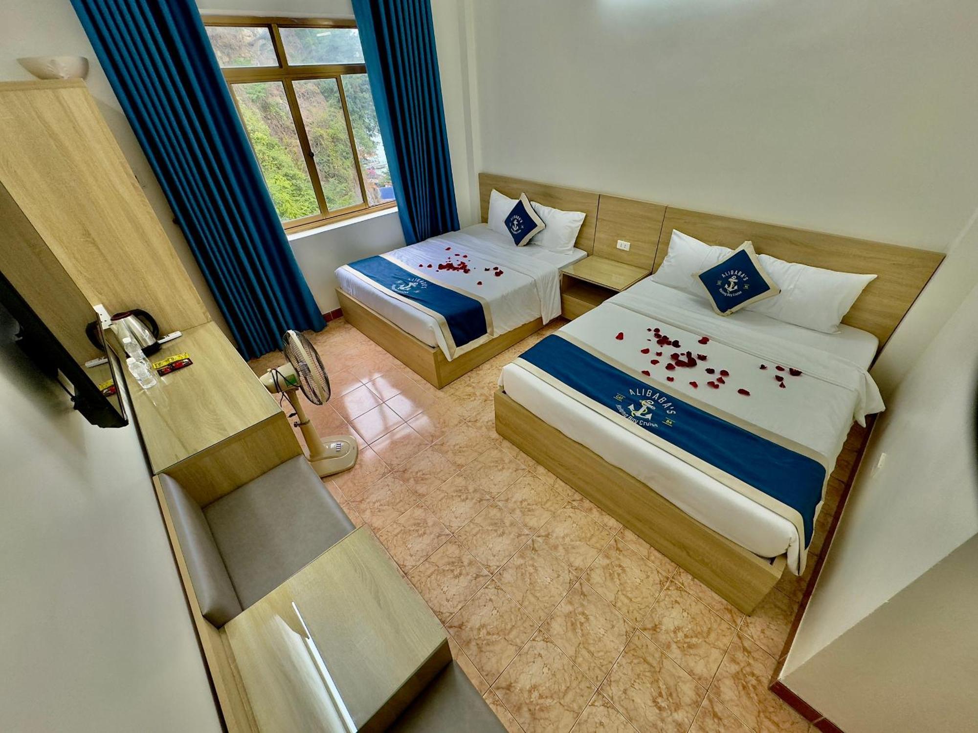 Cat Ba Plaza Hotel Dong Khe Sau Exteriör bild