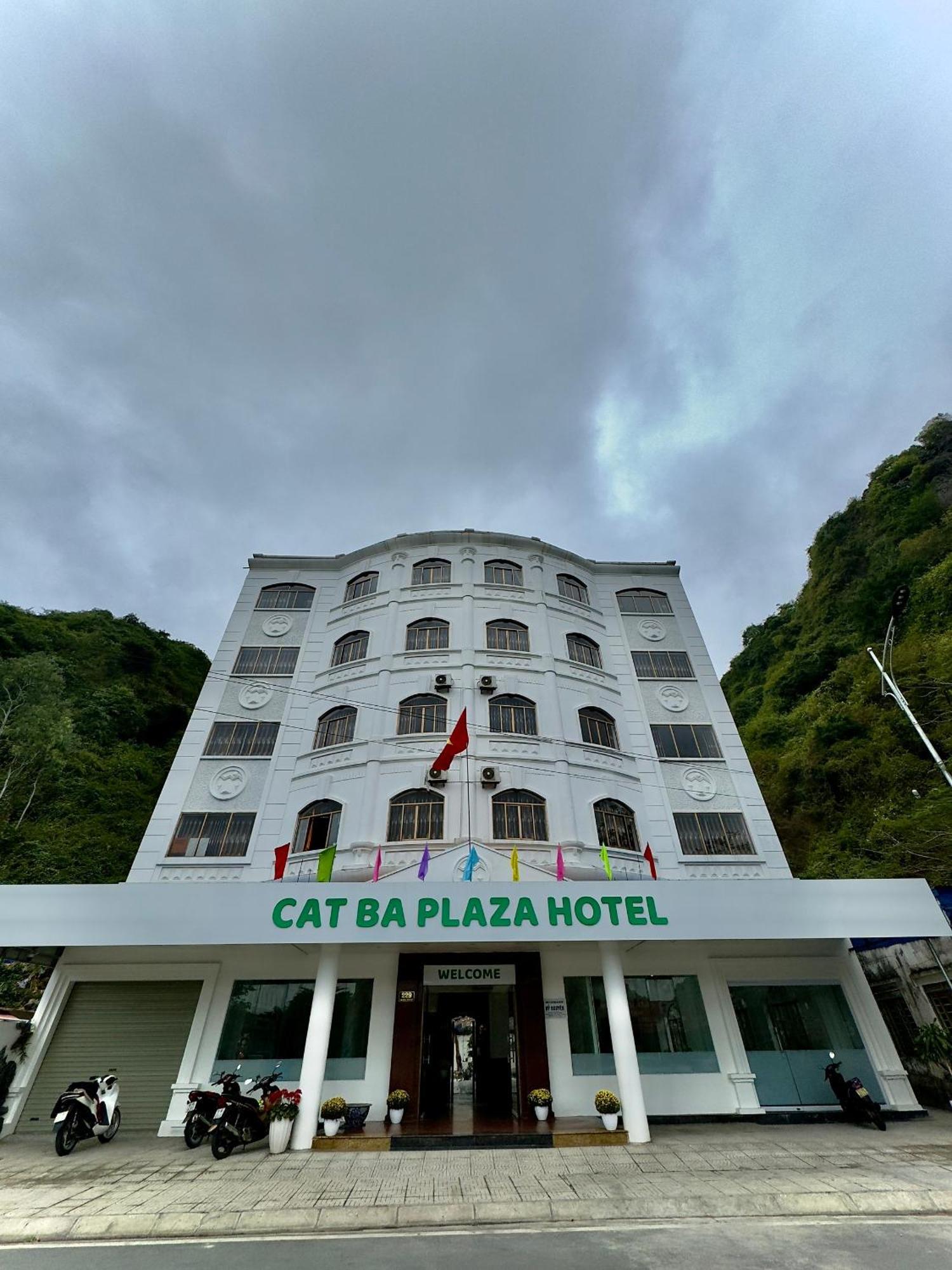 Cat Ba Plaza Hotel Dong Khe Sau Exteriör bild
