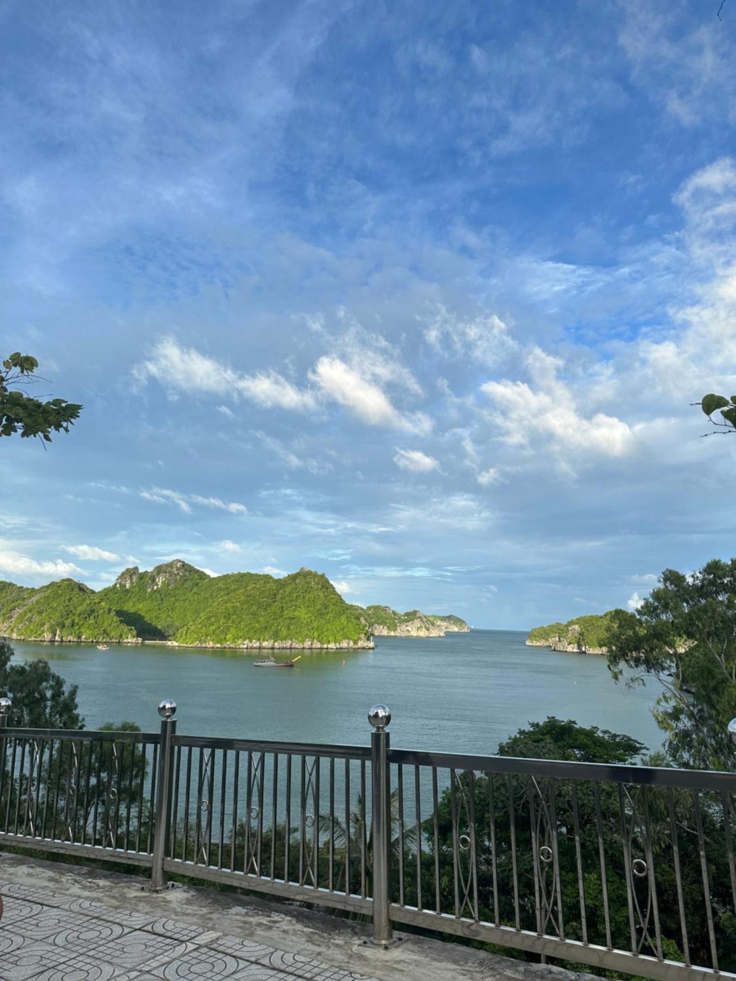 Cat Ba Plaza Hotel Dong Khe Sau Exteriör bild